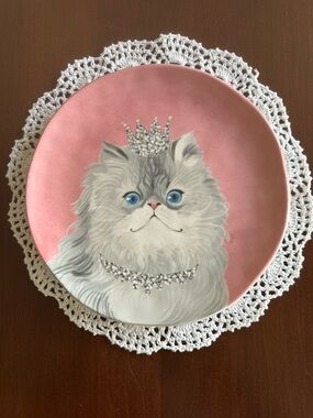 Pier 1 Imports Party Cats Collection Cat With Crown Salad Plate NWOT